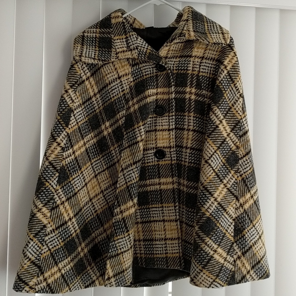Poncho coat 🌬️